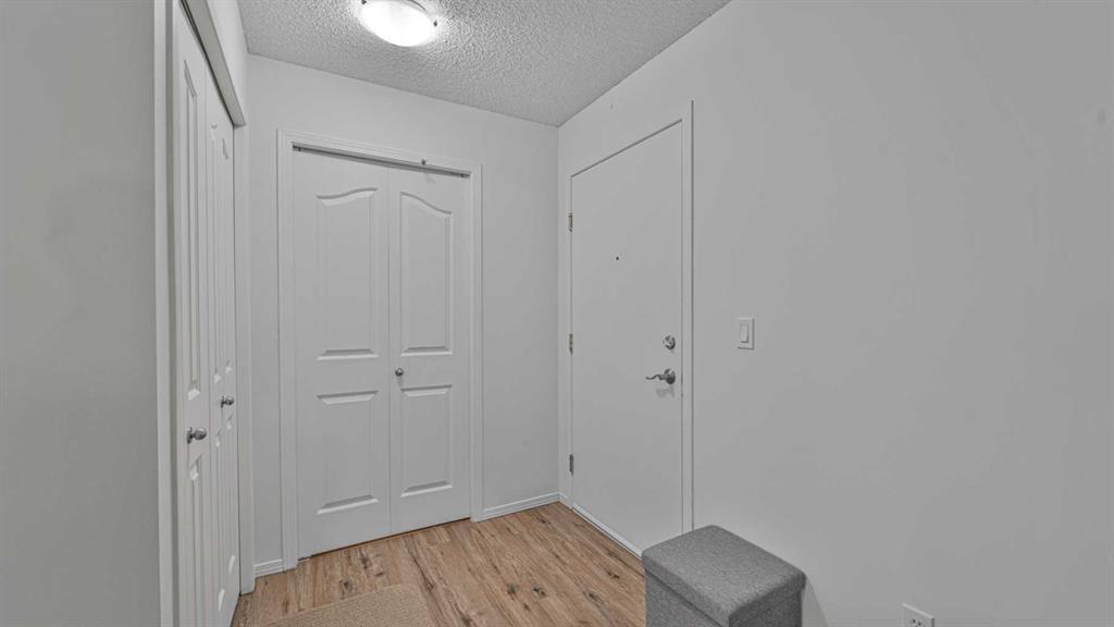 105, 17 Country Village Bay Northeast, Calgary – Residential Apartment Listing Photo 21