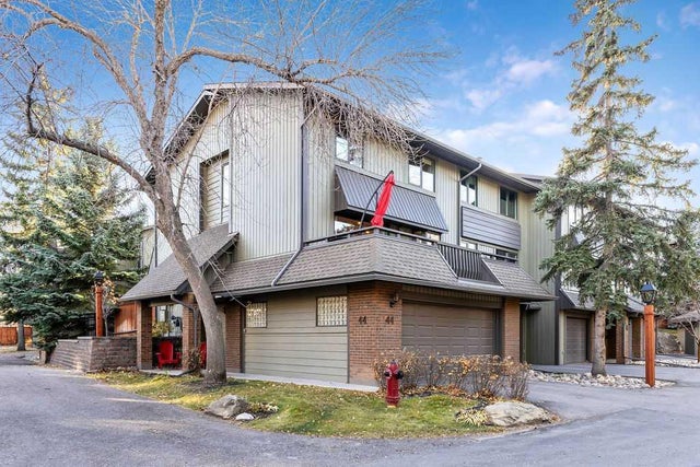 44, 10030 Oakmoor Way Sw, Calgary