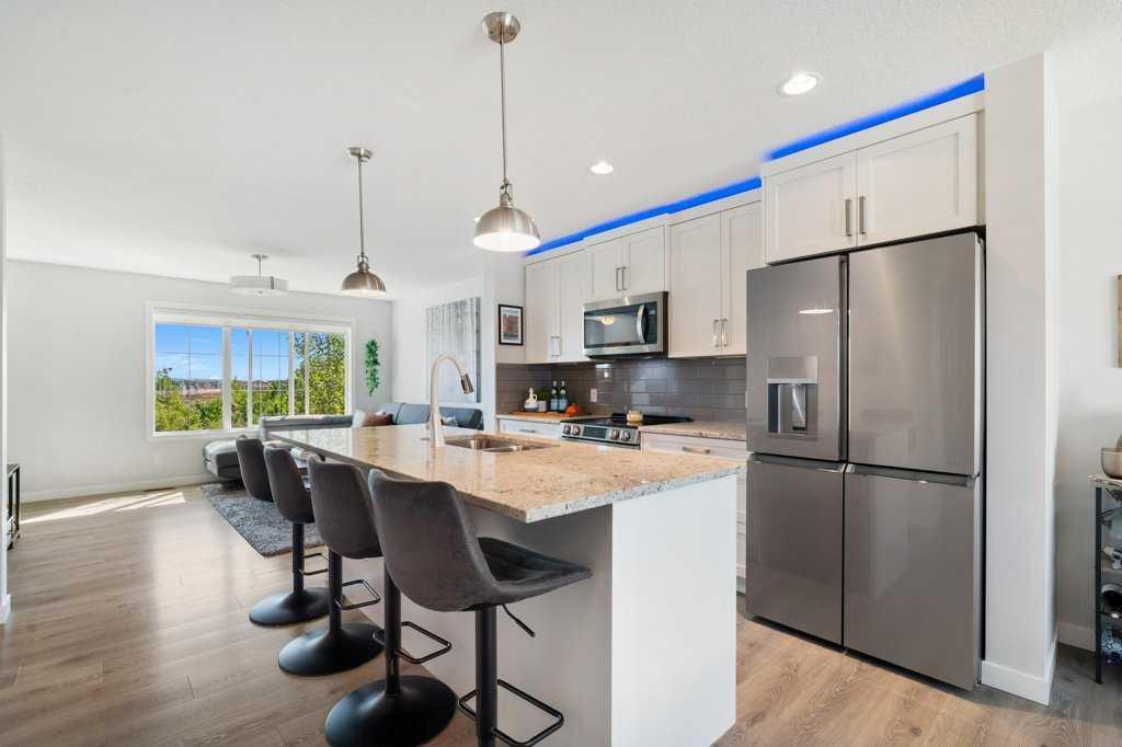 2202, 250 Fireside View, Cochrane