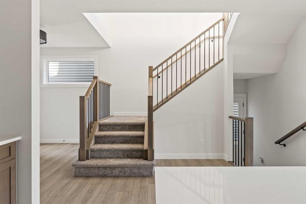 152 Creekstone Circle Southwest, Calgary – Residential Detached Listing Photo 17