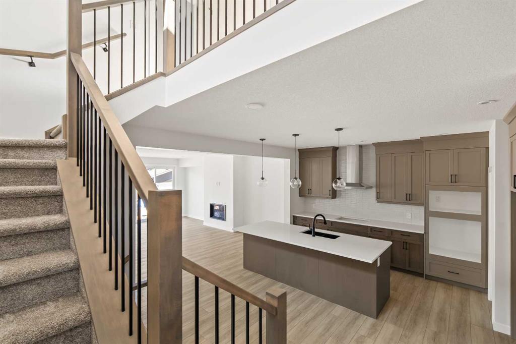 152 Creekstone Circle Southwest, Calgary – Residential Detached Listing Photo 18