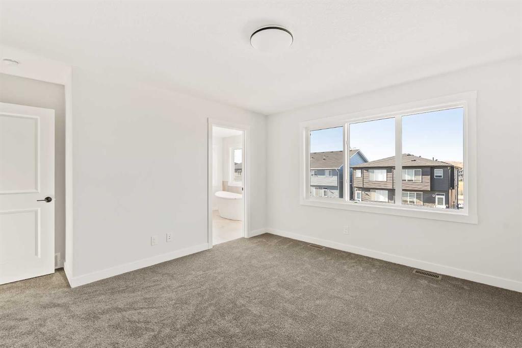 152 Creekstone Circle Southwest, Calgary – Residential Detached Listing Photo 22