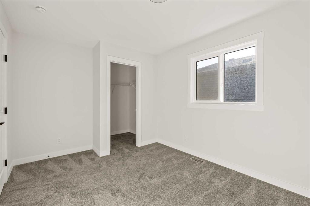 152 Creekstone Circle Southwest, Calgary – Residential Detached Listing Photo 32