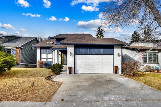 7 Deercrest Way Se, Calgary