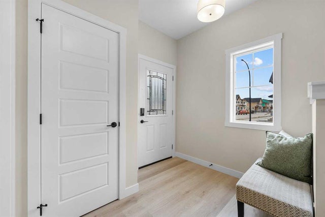 68 Buffaloberry Manor Se, Calgary