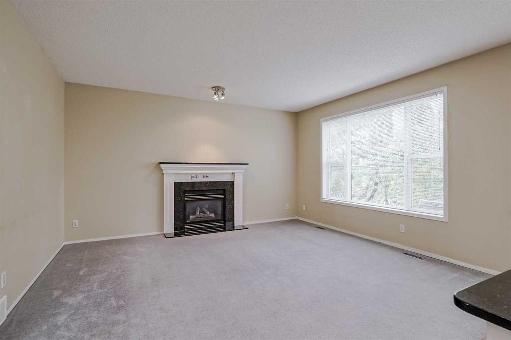 375 Douglas Glen Gardens Southeast, Calgary – Residential Detached Listing Photo 10