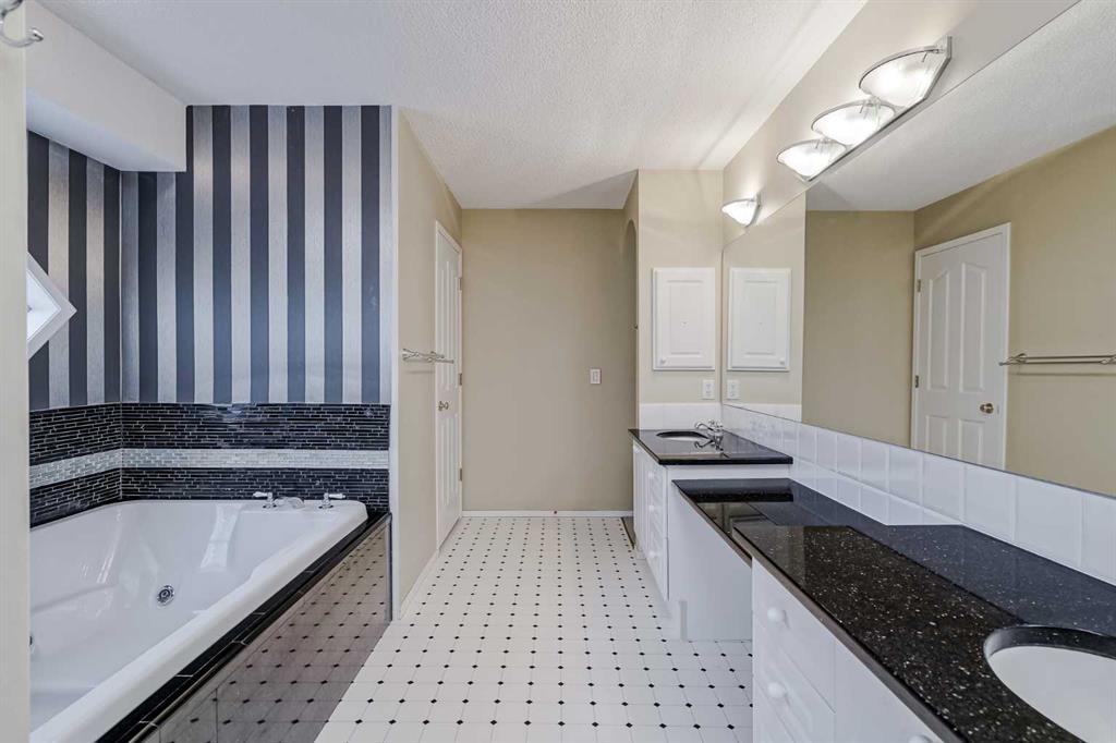 375 Douglas Glen Gardens Southeast, Calgary – Residential Detached Listing Photo 30