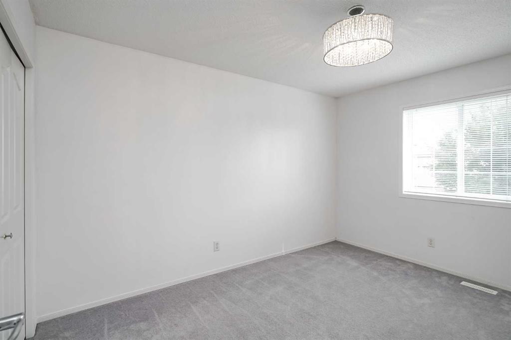 375 Douglas Glen Gardens Southeast, Calgary – Residential Detached Listing Photo 34