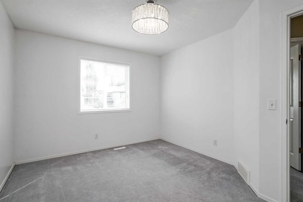 375 Douglas Glen Gardens Southeast, Calgary – Residential Detached Listing Photo 35