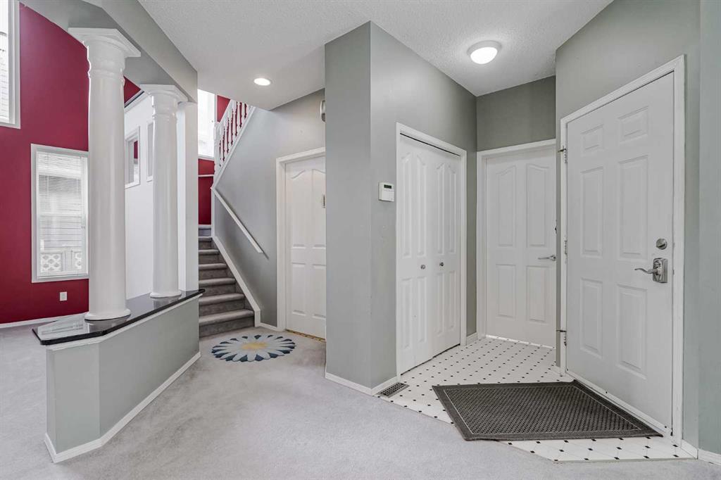 375 Douglas Glen Gardens Southeast, Calgary – Residential Detached Listing Photo 4