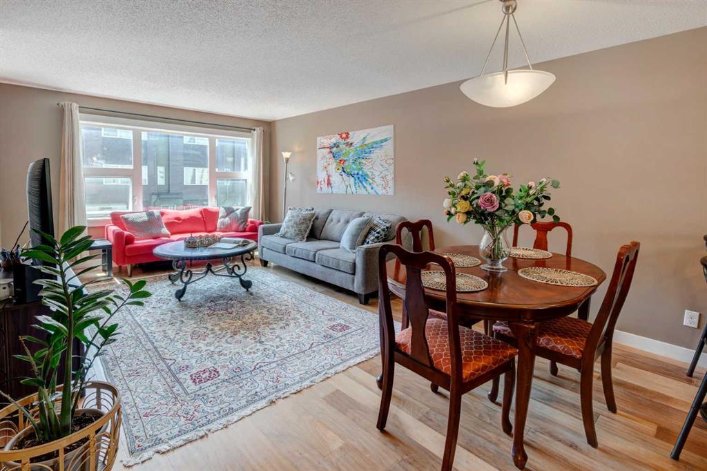 336 Covecreek Circle Ne, Calgary