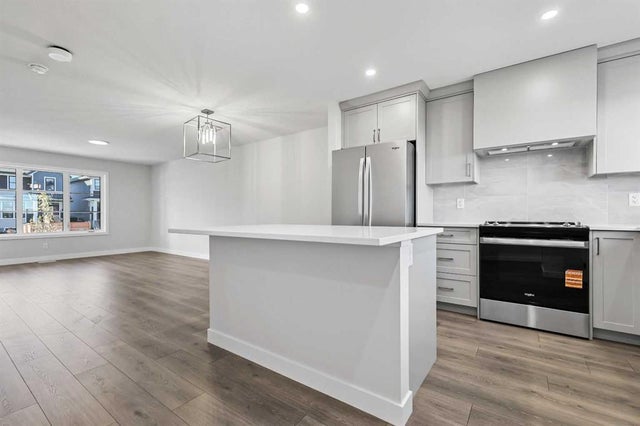 19834 45 Street Se, Calgary