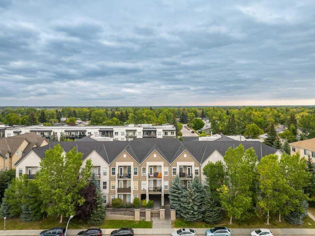 220, 15304 Bannister Road Se, Calgary