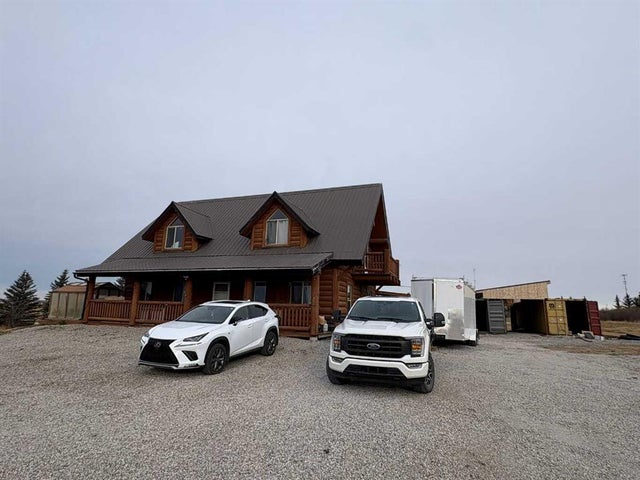 265135 Symons Valley Road Nw, Rural Rocky View County