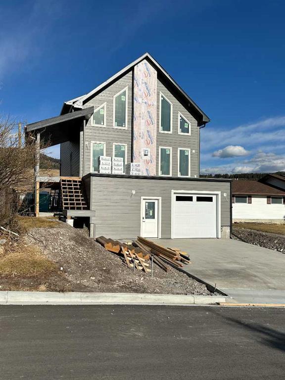 8305 18 Avenue, Coleman