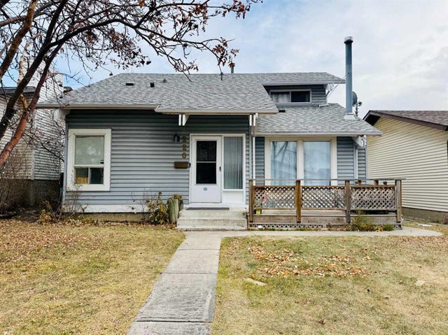 220 Whitewood Place Ne, Calgary