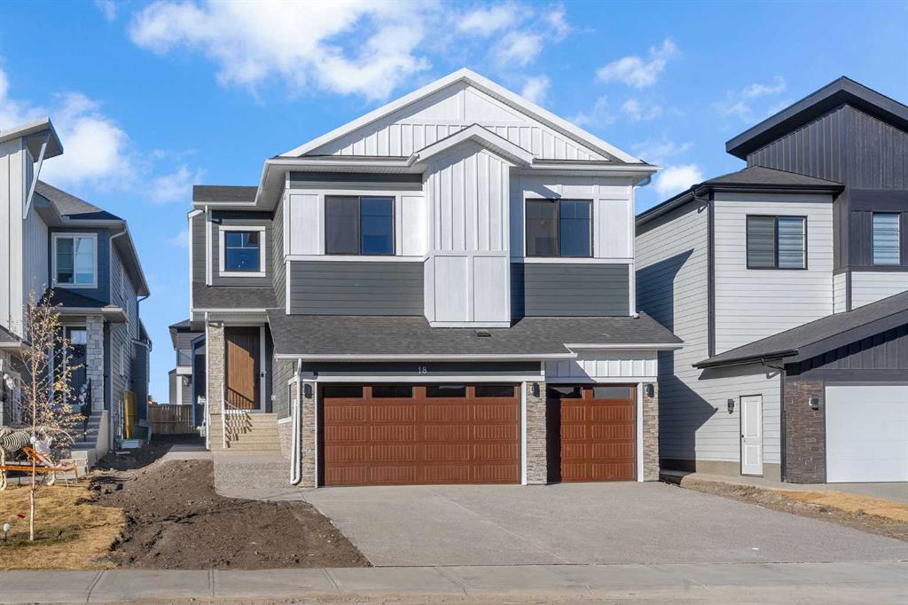 18 South Shore Road, Chestermere