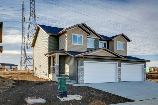 311 Dawson Dock Way, Chestermere