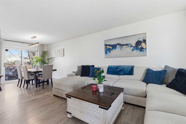 67 Lake Sylvan Close Se, Calgary