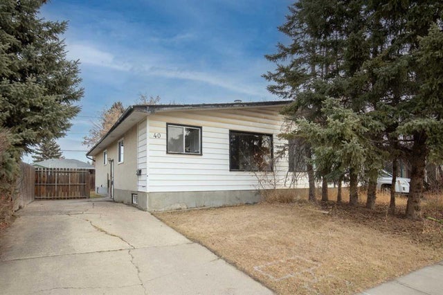 40 Wells Street, Red Deer