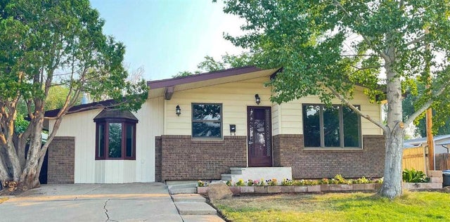 1919 19 Avenue S, Lethbridge