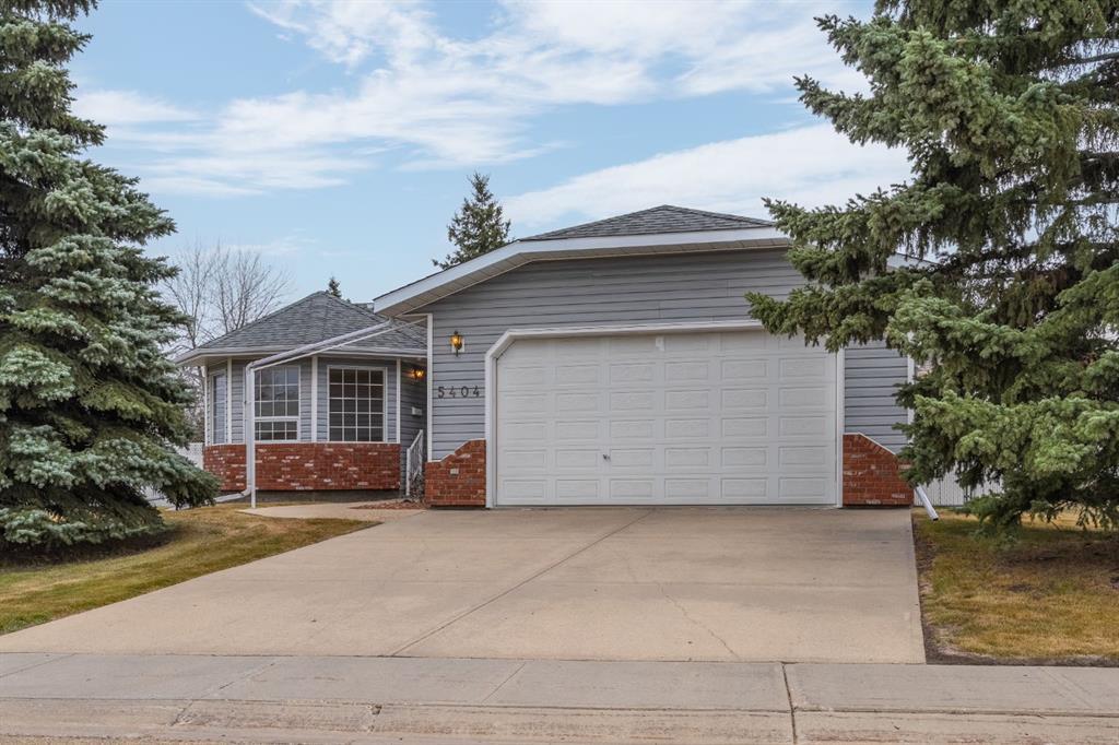 5404 66 Street, Camrose