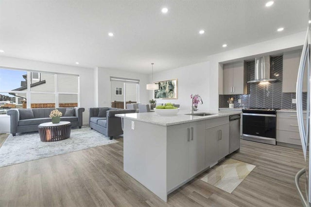 248 Masters Row Se, Calgary