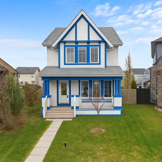 32 New Brighton Court Se, Calgary