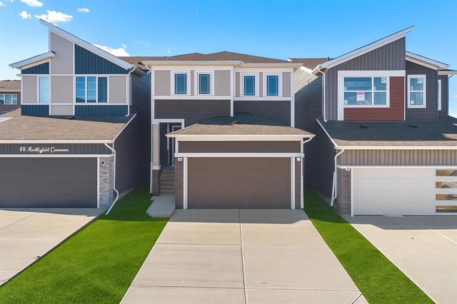 67 Amblefield Common Nw, Calgary