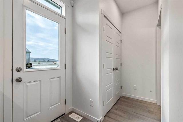 918 Creekside Boulevard Sw, Calgary