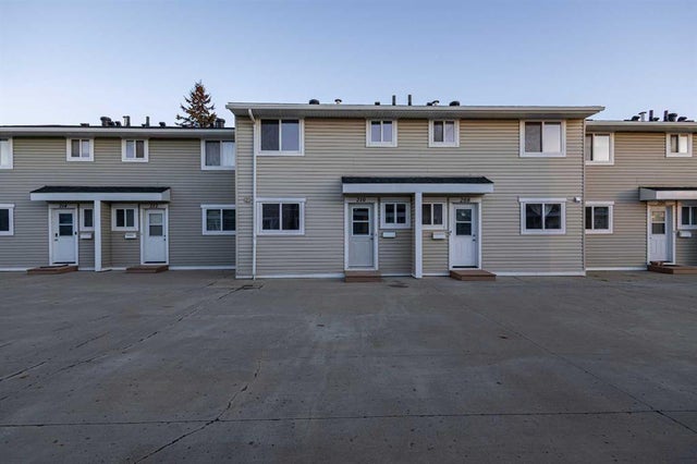 210, 600 Signal Road, Fort McMurray