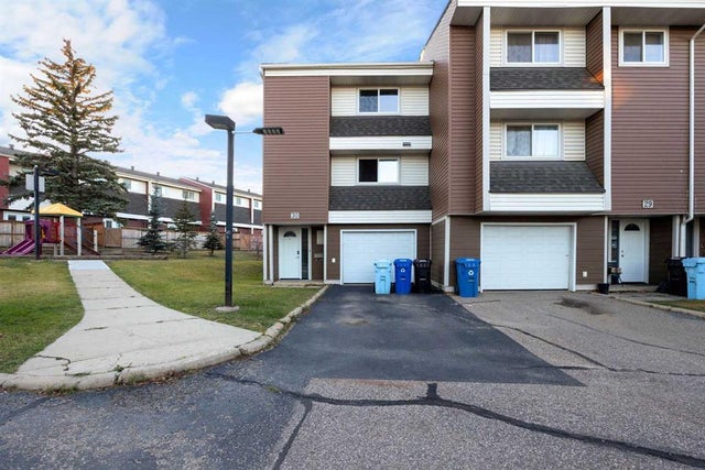 30, 400 Silin Forest Road, Fort McMurray