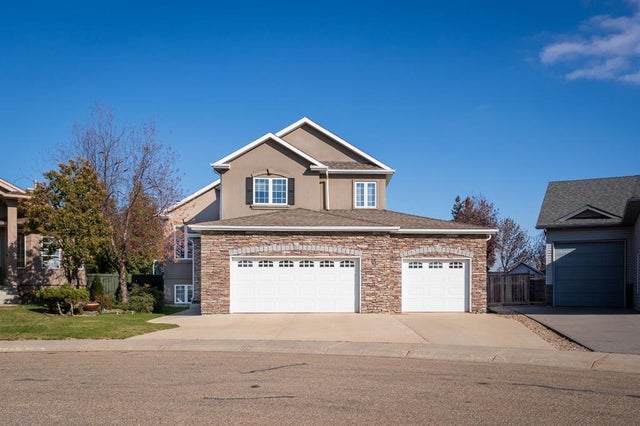 2307 59a Avenue Close, Lloydminster