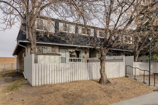 49, 175 Manora Place Ne, Calgary