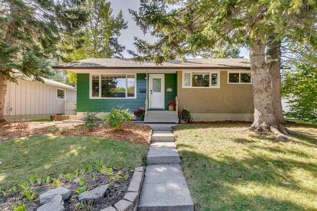 3235 Bearspaw Drive Nw, Calgary