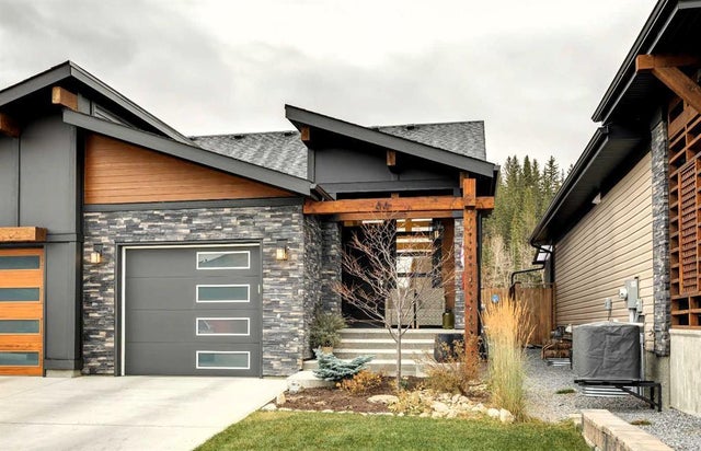 44 Riviera Court, Cochrane