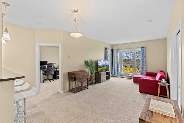 1404, 604 East Lake Boulevard Ne, Airdrie