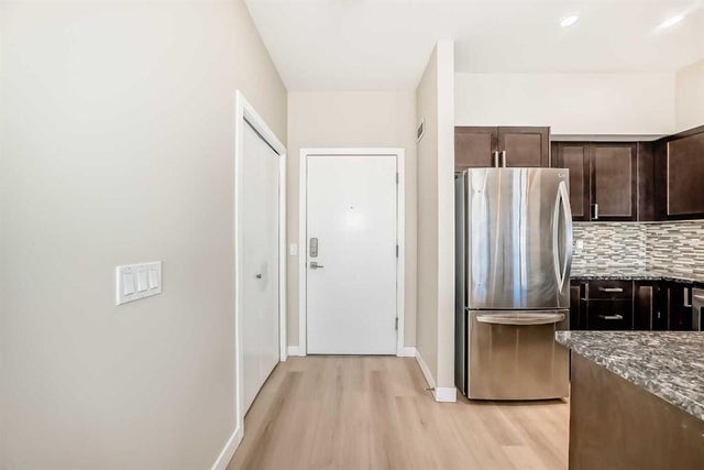 201, 4303 1 Street Ne, Calgary