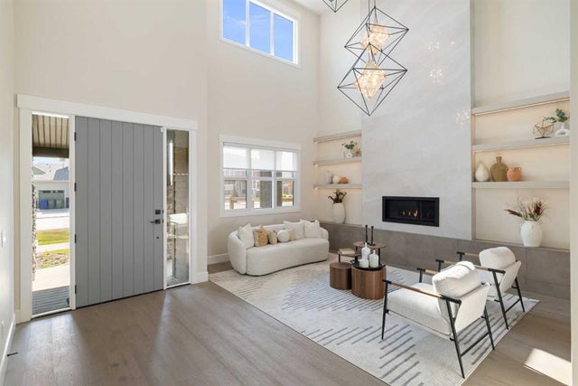 68 Vantage Drive, Cochrane