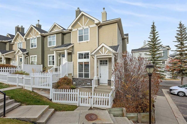 64 Elgin Gardens Se, Calgary