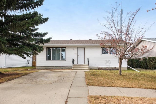 4916 47 Street, Stettler