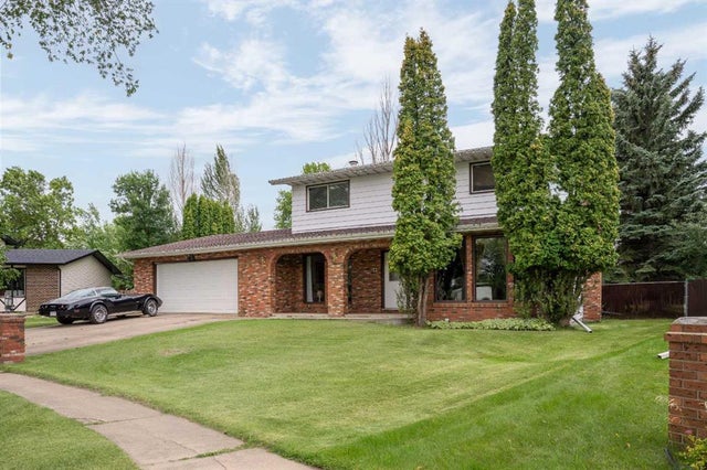 3810 64 Street, Camrose