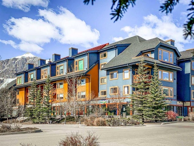 403, 1140 Railway Avenue, Canmore