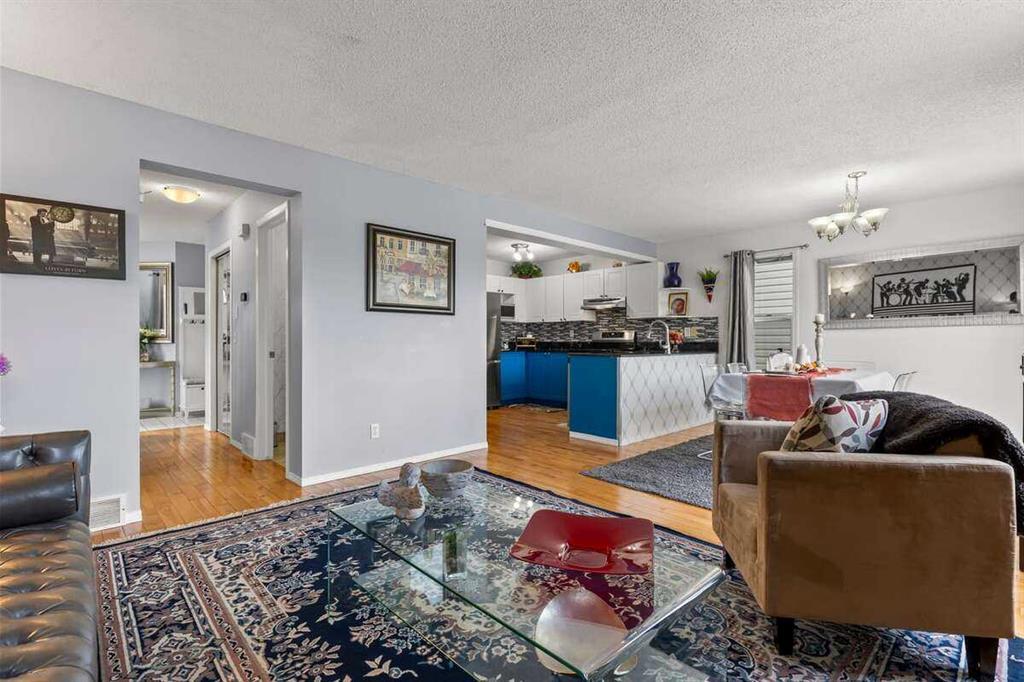 60 Bridlecreek Terrace Southwest, Calgary – Residential Detached Listing Photo 6