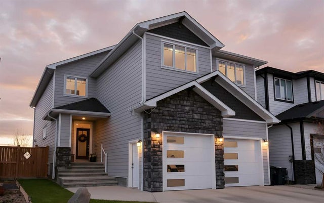 1704 Sixmile View S, Lethbridge