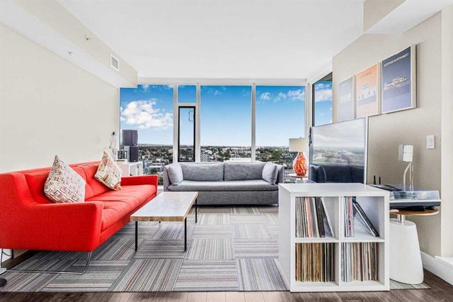 2203, 510 6 Avenue Se, Calgary