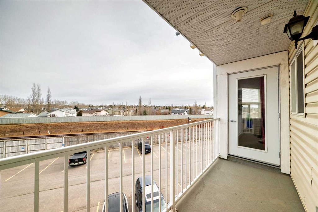 2315, 700 Willowbrook Road Northwest, Airdrie – Residential Apartment Listing Photo 7