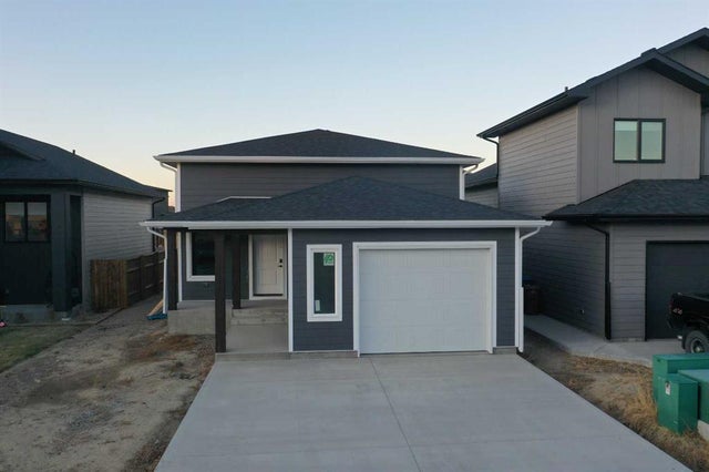 21 Sage Brush Court, Taber