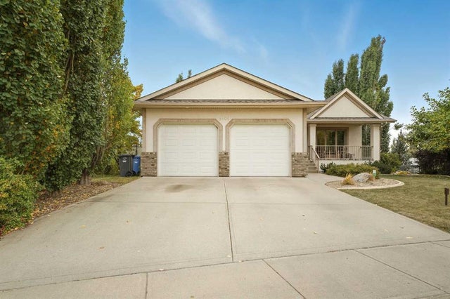 5409 44a Street Close, Innisfail