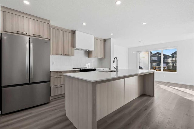 19743 45 Street Se, Calgary